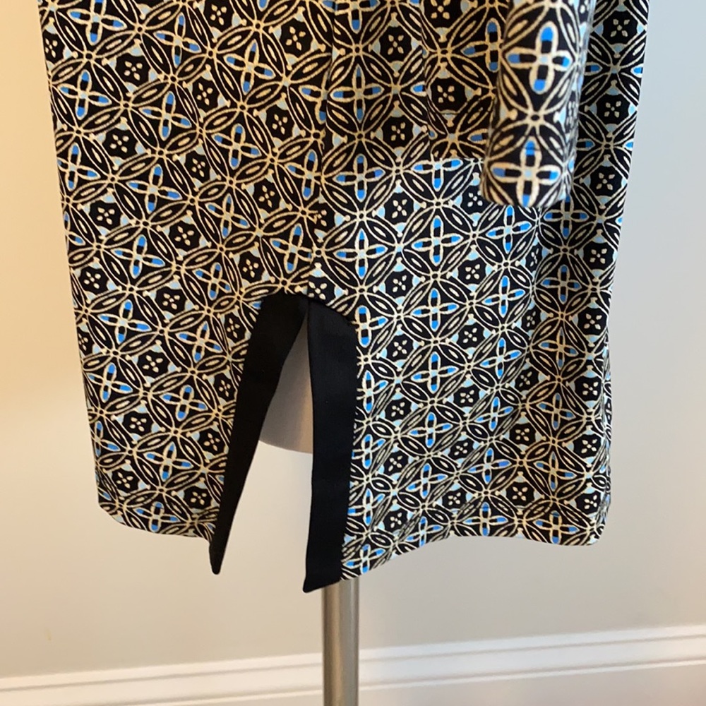 J. Mclaughlin Patterned Pullover Top - image 5